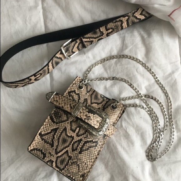 Saddle Me Up Fanny/Crossbody Bag - Picture 3 of 4